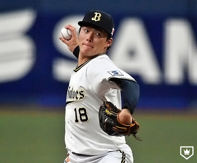 Q&A With Yakult Swallows Pitcher Tony Barnette!